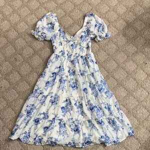 Francesca's Collections Blue and White Floral Dress
